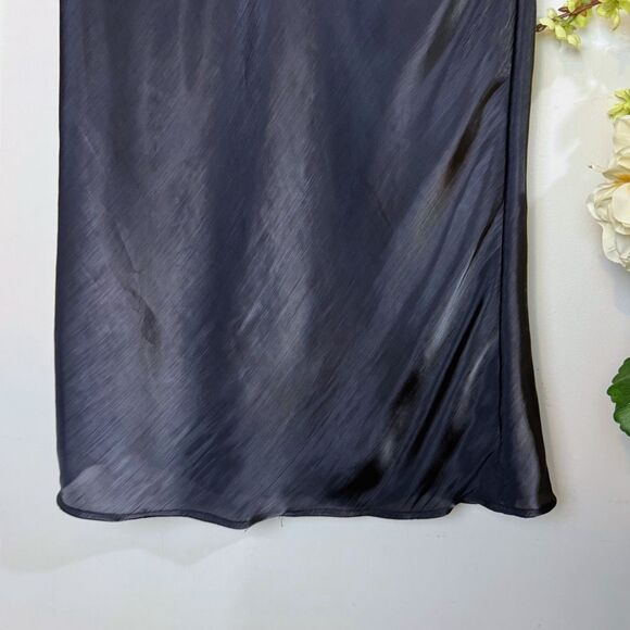 Anthropologie Liquid Shine Bias-Cut Skirt | Large | Black | midi - Picture 3 of 9